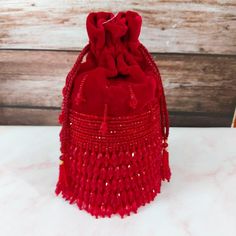 Winter Handbags, Pumpkin Patch Outfit, Maxi Dress Collection, Fall Handbags, Moda Outfit, Step By Step Crochet, Potli Bags, Colorful Bags