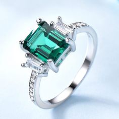 Rings For Engagement, Afghan Loom, Emerald Rings, Romantic Jewelry, Diamond Engagement Wedding Ring, Wedding Romantic, 25th Wedding Anniversary, Romantic Jewellery, Silver Line