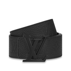 Louis vuitton's iconic emblems are given a modern twist in the lv initiales 40mm reversible belt. Central to the design is the lv initials buckle with a striking matte finish. The double-sided calf leather strap offers versatility while spotlighting the house's expert craftmanship via the finely embossed monogram pattern. Louis Vuitton Belt Mens, Lv Empreinte, Luxury Belts, Monogram Pattern, Louis Vuitton Belt, Designer Belts, Burberry Belt, Louis Vuitton Accessories, Reversible Belt