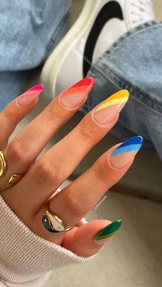 Cool Nail Designs Acrylic Almond, Nails Acrylic April, Long Almond Acrylic Nails Spring, May June Nails, April Nail Designs Spring, June Almond Nails, Cute Nails For March, Spring Tip Nails, 80s Nails Designs Simple