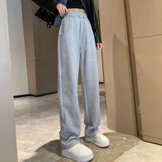 Casual Elastic Waist Wide Leg Gray Sweatpants  Material: Cotton  Size: XS, S, M, L, XL, 2XL Color: Light Gray, Black Pants Type: Wide Leg Pants Style Type: Street Trendy  Season: Spring, Fall, Winter,   Occasion: Leisure, Outdoor, Daily, Vacation, Fall Outfits Sweatpants Women, Streetwear Pants, Trousers Casual, Warm Pants, Loose Trousers, Bodycon Floral Dress, Fleece Sweatpants, Grey Sweatpants, Baggy Pant