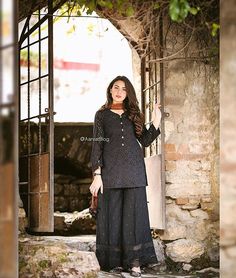 Aaniat Khalid, Trust People, Eastern Dresses, Pakistani Formal Dresses, Frock Fashion, Pakistani Fashion Casual, Pakistani Fashion Party Wear