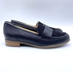 Dr. Scholl's Women's Rate Moc Slip On Black Faux Vegan Leather & Microsuede Loafers. Women's Size 6.5. Condition: New In Box; Box Has Wear. New To Poshmark? Sign Up Using Invite Code: Tentoday For $10 Off Your Purchase! A Comfy And Classic Loafer That’s Ready For The Work Day Or Every Day. - Sustainably Crafted: Linings And Topcloth Made From Recycled Bottles, Recycled Toe Box And Heel Counter - Materials: Faux Leather Or Refiber Microfiber Made From Recycled Plastic Bottles - Fit: Slip-On Fit F Black Slip-on Loafers With Suede Lining, Workwear Faux Leather Slip-ons With Flat Heel, Black Moccasins For Fall, Black Suede Leather Shoes For Business Casual, Black Loafers With Cushioned Footbed For Spring, Black Cushioned Loafers For Spring, Fall Leather Slip-ons With Suede Lining, Classic Black Slip-ons Medium Width, Casual Black Loafers With Suede Lining