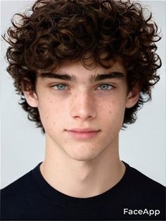 Layered Curly Haircuts, Fade Haircut Curly Hair, Brown Hair Men, Men Haircut Curly Hair, Men Hair Color, Punk Hair