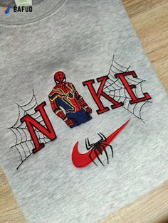 Embroidered Crewneck T-Shirt, Sweatshirt for Men Women Matching Spider Comic Shirt Comic Shirt, Spiderman Outfit, Vintage Christmas Shirt, Custom Embroidered Sweatshirt, Spiderman Shirt, Hawaiian Shirt Women, Crewneck Vintage, Cartoon Shirts, Embroidered Crewneck