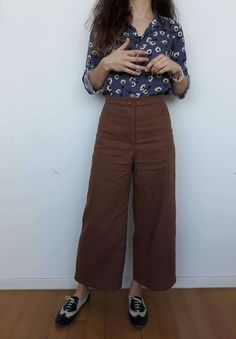 In The Folds meets Peppermint Magazine: the review of Wide Leg Pants and Ruffle Sleeve top patterns – The Sewing Room / Šivaona Ruffle Sleeve Top Pattern, Trouser Pants Pattern, Wide Leg Pants Pattern