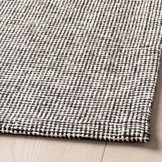 TIPHEDE Rug, flatwoven, gray, white, 5 ' 1"x7 ' 3" - IKEA Tiphede Rug, Table In The Living Room, Ikea Rug, Keep Clean, Flat Woven Rug, Small Dining, Types Of Flooring, Underfloor Heating, Cotton Rug