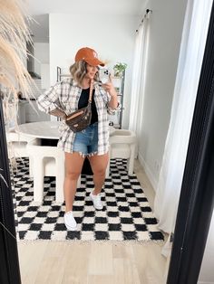 Platform Vans Outfit Spring, Shorts Outfits Women Curvy, Curvey Summer Outfits 2022, Summer Cookout Outfit Plus Size, Cute Casual Shorts Outfits, Plus Size Summer Outfits Casual Boho Chic, Summer Going Out Outfit Midsize, Drs Appointment Outfit Casual, Summer Casual Outfits Midsize