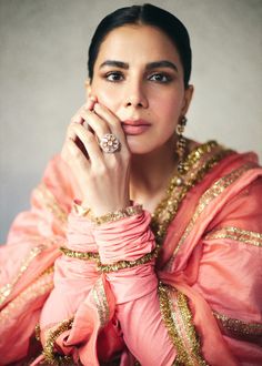 Peach cotton mul angrakha with metallic lampi godet, the tieups have intricate hand made animals for tassels. The dupatta is an alternate panelled organza, chanderi dupatta with traditional kiran. Bollywood Style Peach Kurta With Dupatta, Bollywood Style Peach Chanderi Salwar Kameez, Bollywood Style Chanderi Salwar Kameez In Peach, Bollywood Style Peach Chanderi Kurta, Peach Chanderi Salwar Kameez For Festive Occasions, Peach Kurta With Dupatta For Diwali, Peach Traditional Anarkali Set For Diwali, Traditional Peach Anarkali Set For Diwali, Traditional Peach Chanderi Salwar Kameez