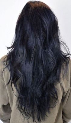 Black Hair Layers, Blue Black Hair Dye, Blue Black Hair Color, Natural Dark Hair, Blue Black Hair, Black Hair Dye, Hair Color Unique, Black Hair Color, Hair Color Blue