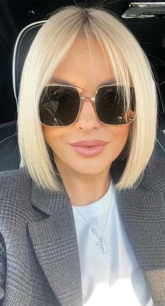 Short Haircut For Women With Round Faces, Short Bob With Fringe Bangs, Bob With Wispy Bangs, Bangs 2024, Short Blonde Hairstyles, Sassy Hairstyles, Ballet Hair, Short Blonde Bobs, Long Bobs