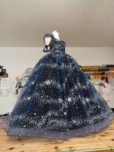 Long Blue Star Dress,Princess Dress,Girl Dress Tutu puffy skirt is sewn in. Perfect For parties,photoshoots,pageants and for any special Occassions For any Custom Design contact me <3  For short Version link Bellow https://www.etsy.com/listing/934049549/gold-star-dressprincess-dressgirl-dress?ref=shop_home_active_31&frs=1 For More Dresses link Bellow https://www.etsy.com/shop/MARARTEworkshop?ref=simple-shop-header-name&listing_id=934049549&section_id=27531590 Visit My Etsy shop Here 👇👇 https://www.etsy.com/shop/MARARTEworkshop?ref=profile_header thanks for looking  Maria❤️ Princess Style Tutu Dress For Quinceanera, Princess Style Ball Gown Tutu Dress For Quinceanera, Blue Princess Ball Gown Pageant Dress, Blue Ball Gown Pageant Dress, Blue Princess Pageant Dress, Blue Princess Style Pageant Dress, Blue Ball Gown For Pageant, Blue Ball Gown For Pageants, Royal Blue Princess Dress For Pageant