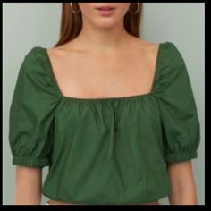 New With Tags H&M Off Shoulder Top Size M H&m Summer Tops For Day Out, Trendy Green Top For Brunch, Trendy Green Tops For Brunch, H&m Tops For Spring/summer, H&m Tops For Spring Day Out, Green Cotton Top For Day Out, Green Cotton Tops For Day Out, Casual Spring Tops By H&m, Green Cotton Tops For Brunch