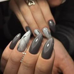 Aesthetic Nails Design, Grey Gel Nails, Wave Nails, Grey Nail Designs, Latest Nail Designs, Fall Nail Art Designs, Gray Nails, Aesthetic Nails, Nails Aesthetic