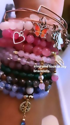 Yk2 Bracelet, Baddie Bracelets, Beaded Bracelets Aesthetic, Charm Bracelet Aesthetic, Body Jewelry Diy, Bracelets Aesthetic, Paris Filter, Charm Bracelets For Girls, Bracelet Photo