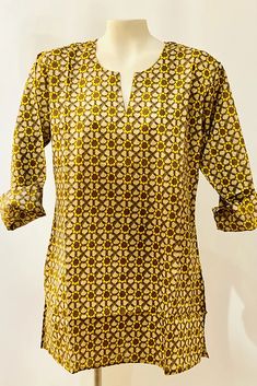 Your bohemian-chic one-stop boutique Small Boutique, Cotton Tunic, American Brand, Women Artisans, Color Print, Bohemian Chic, Quarter Sleeve, Tunic Top, Block Print