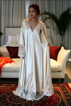 Fiona Champagne Satin Bridal Wedding Robe Bridal by SarafinaDreams Sleepwear Ideas, Art Deco Luxury, Wedding Sleepwear, Victorian Nightgown, Pijamas Women, Lingerie Satin, Bridal Nightgown, Robes Glamour, Satin Fashion