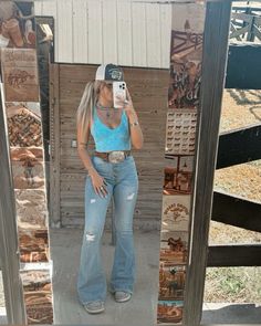 Southern Boutique Outfits, Ranching Outfits, Punchy Aesthetic, Cute Southern Outfits, Cute Concert Outfits, Cute Cowgirl Outfits, Western Fits, Casual Country Outfits, Southern Outfits