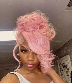 Discord Pfps, Floral Hair Clip, Short Sassy Hair, Birthday Hair, April 22, Baddie Hairstyles, Hair Inspo Color, Black Girls Hairstyles, Aesthetic Hair