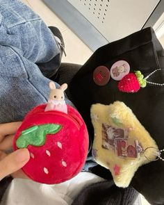 Dragon Aesthetic, Aesthetic Keychain, Pouch Keychain, Cute Sewing Projects, Bag Aesthetic, Calico Critters, Keychain Bag, Sylvanian Families, Cute Bags