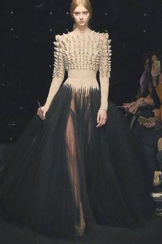 Stephan Rolland, Unique Skirts Design, Haute Couture Looks, Abed Mahfouz, Georges Chakra, Stephane Rolland, Zuhair Murad, Mood Board Fashion, Skirt Design