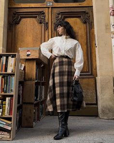 Books books and more books. Went on a little hunt to find my favorite novel in french, ended up getting a special edition of it…and got… | Instagram French Fashion Style, Paola Rios, 6th Form Outfits, Timeless Fashion Pieces, France Outfits, University Outfit, Future Outfit