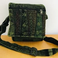 Cotton Embroidered Messenger Bag Eco Friendly Ethnic Ipad - Etsy Earthy Outfits, Hippie Outfits, Boho Bag, Cute Bags