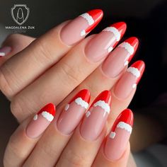 Santa Hat Nails, Santa Nail Art, Pelo Color Vino, Christmas Nail Art Ideas, Christmas Nail Ideas, Festive Nail Art