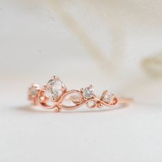 A romantic and feminine princess ring with delicate details, perfect gift for your little princess! Stone: Nature white Topaz in 4mm & 2.2mm. Bandwidth: 1.1mm Metal: 14k rose gold plated sterling silver base Tiara Ring, Princess Ring, Crown Ring, Birthday Ring, Ring Rose Gold, Delicate Details, White Topaz, Gold Plated Sterling Silver, Anniversary Rings