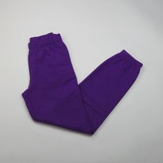 Aritzia - Tna - Fig Purple Cozy Fleece Mid-Rise Boyfriend Basic Sweatpants - Inseam 30" New With Tags - A Brand-New, Unused, And Unworn Item (Including Handmade Items) In The Original Packaging (Such As The Original Box Or Bag) And/Or With The Original Tags Attached. Material - 78% Cotton, 22% Polyester Inseam - Regular - 28", Short - 26", Tall - 30" These Are Mid-Rise Boyfriend Sweatpants With Dart Pockets And An Elastic Waist And Cuffs. They’re Made With Tna’s Cozy Fleece Premium, Midweight Fl Purple Cotton Sweatpants For Loungewear, Casual Purple Bottoms For Winter, Casual Purple Winter Bottoms, Purple Cotton Athleisure Pants, Purple Relaxed Fit Sweatpants With Elastic Waistband, Purple Sweatpants With Relaxed Fit And Elastic Waistband, Purple Cotton Pants For Loungewear, Sporty Purple Cotton Sweatpants, Purple Sweatpants With Pockets For Loungewear