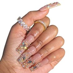 gold clear nails Glitter Birthday Nails Acrylic, Crystal Ombre Nails, Ombre Crystal Nails, Diamond Ombre Nails, Gem Inspired Nails, Gold Crystal Nails, Gold Diamond Nails, Taurus Birthday Nails, Gold Bling Acrylic Nails