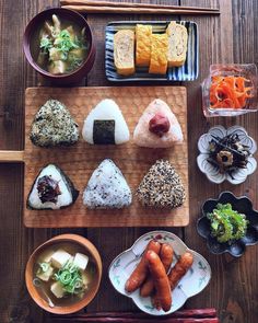 Resep Sushi, Japanese Cooking, Japan Food, Korean Food, Chopsticks, Pretty Food, Food Cravings, Japanese Food, Aesthetic Food