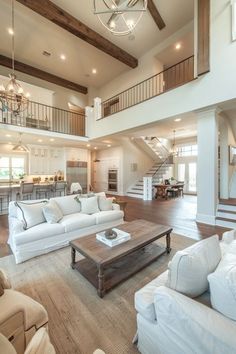 Future Home Ideas Interior Design, House Inspo Living Room, Old Money Interior Design, Old Money Interior, House Fever, Game Room Ideas, Ranch House Decor, Space Beautiful, Modern House Interior