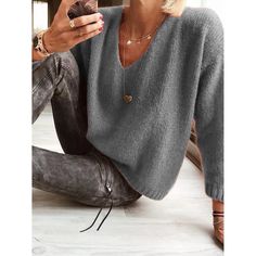 Plain Sweater, Black V Neck Sweater, Plain Sweaters, Sweater Tank Top, Sweaters Online, Fashion Seasons, Winter Outfits Women, Casual Sweaters, Sleeves Pattern