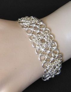 Chainmail Patterns, Large Rings, Chainmail Jewelry, Chainmaille Bracelet, Chain Maille Jewelry, Chain Maille, Tarnished Silver, Small Rings, Wire Work