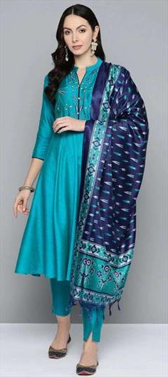 Blue color Salwar Kameez in Blended fabric with Embroidered work Bollywood Bridal, Kurta Pajama Men, Kaftan Tops, Wedding Sherwani, Lehenga Style, Print Tunic, Silk Velvet, Color Blending, Lehenga Choli