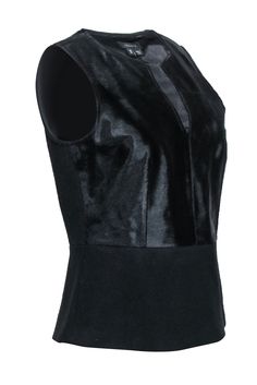 Elevate your date night look with the cozy-chic Theory "Etia" top. Crafted from soft wool with a sleek calf fur yoke, this sleeveless style oozes feminine edge. The peplum silhouette and flattering v-neck cut create the perfect evening look- just add leather pants and your favorite black heels! Size M Shell 90% Wool, 10% Nylon Lining 100% Polyester Yoke 100% Calf Fur Hidden side zipper Sleeveless Peplum style V-neck Bust 33" Waist 30.5" Shoulder to hem 23" Peplum Styling, Peplum Styles, Buy Shoes Online, Cozy Chic, Night Looks, Soft Wool, Touch Up, Black Wool, Sweater Weather