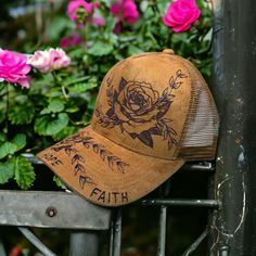 I'm excited to share my new Rose, baseball cap.  One size fits most.  This hat has snaps in the back to adjust to your head size.  Message me and I can personalize it with a bible verse, special saying, name, or a date. Diy Leather Hat, Burnt Hat, Baseball Hats For Women, Cowboy Hat Design, Hat Burning, Custom Cowboy Hats, Suede Hat, Words Love, Felt Cowboy Hats