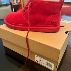 Red Uggs, Women’s Size 9 Red Suede Casual Boots, Casual Red Suede Boots, Red Low-top Casual Boots, Red Uggs Outfit, Red Ugg Boots, Red Uggs, Uggs Women, Shoes Uggs, Lace Up Wedge Boots