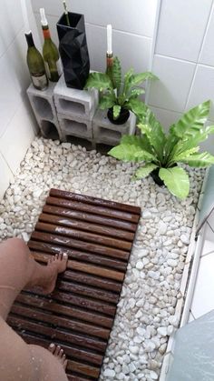 Dr Apartment, Outdoor Bathroom Design, Earthy Aesthetic, Deco Studio, Dream Apartment Decor, Deco Nature, Future Apartment Decor, Bathroom Decor Apartment, Decor Shelf