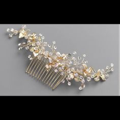 Beautiful Gold And Swarovski Crystal Piece Worn Only For My Wedding. No Pearls! Many Compliments On This. My Wedding, Hair Comb, Swarovski Crystal, Comb, Diamond Bracelet, Swarovski Crystals, Crown Jewelry, Hair Accessories, Women Accessories