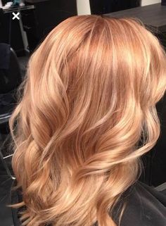 Strawberry Blonde Hair Color Formula, Light Strawberry Blonde Hair Color, Ideal Hair Color, Light Strawberry Blonde Hair, Blonde Hair Dye, Light Strawberry Blonde, Strawberry Blonde Hair Color, Strawberry Blonde Hair, Strawberry Blonde