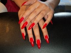 Long Oval Nails, Red Stiletto Nails, Oval Acrylic Nails, Long Red Nails, Pointy Nails, Exotic Nails, Nails Polish, Ideas Nails