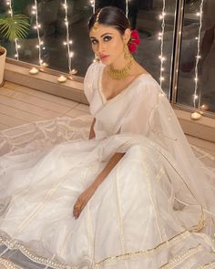 White Lehenga Choli, Bright Colored Outfits, Cotton Saree Blouse Designs, Leather Shirt Dress, Indian Bridal Dress, White Bridal