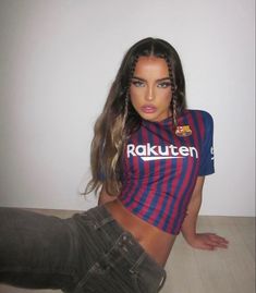 Ella Christo, Barcelona Shirt, Football Jersey Outfit, Foto Baby, Football Outfits, Cute Everyday Outfits, Photo Lab