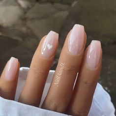 Plain Nails, Custom Press On Nails, Damaged Nails, Nails Fake, Strong Nails, Neutral Nails, Stick On Nails, Manicure Y Pedicure, Heart Nails