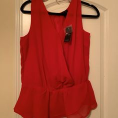 Beautiful Red Top By Jessica Simpson. Spring Sleeveless Peplum Top For Night Out, Chic Sleeveless Peplum Top For Night Out, Elegant Sleeveless Peplum Top For Summer, Red Peplum Tops For Summer, Chic Red Sleeveless Blouse, Red Peplum Tops For Spring, Sleeveless Peplum Top For Spring Party, Spring Party Sleeveless Peplum Top, Chic Red Peplum Top