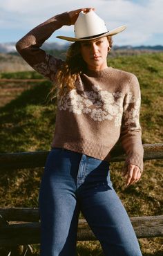 This elevated crew neck pullover sweater, crafted from midweight sweater yarns, features a feminine floral intarsia pattern. With full-length sleeves, it's perfect for adding a touch of chic style to your everyday look. Intarsia Patterns, Everyday Look, Pullover Sweater, Pullover Sweaters