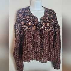 Beautiful Detailed Free People Blouse New With Tags! Black Long Sleeve Peasant Top For Fall, Long Sleeve Black Peasant Top For Fall, Black Peasant Top For Fall, Fall Printed Rayon Tops, Black Rayon Blouse For Fall, Printed Rayon Tops For Fall, Casual Black Cotton Peasant Top, Corduroy Top, Ombre Top