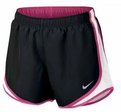 Nike MEDIUM Women's Dry Tempo Short, Black/White/Vivid Pink New with Tags NWT Last one 100% recycled/polyester drawstring closure The lightweight material features Dri-FIT Technology that wicks sweat away from your skin to the fabric's surface where it quickly evaporates. The curved hem follows the shape of your thighs so you can stretch, squat and stride freely A drawcord in the elastic waist helps keep the shorts in place. Mesh side panels enhance breathability for cool comfort. Fabric: Body/l Nike Jogger, Women's Running Shorts, Nike Tempo Shorts, Nike Tempo, Shorts Outfits Women, Running Shorts Women, Nike Running Shorts, Shorts Nike, Nike Womens